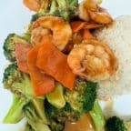Best Shrimp with Broccoli（芥蓝虾） in Elgin, IL